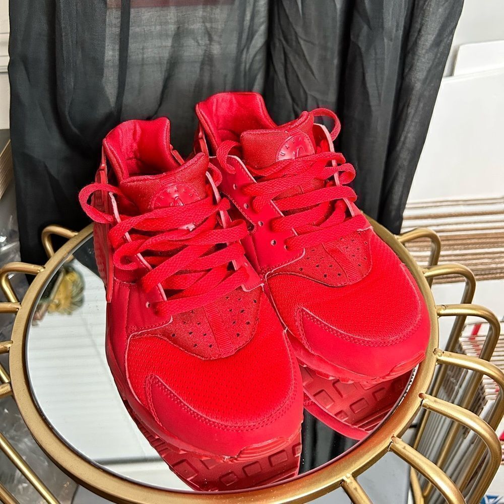 Nike Huarache Sneakers